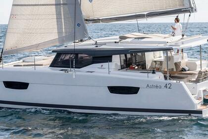 Charter Catamaran Fountaine Pajot Astréa 42 Cogolin