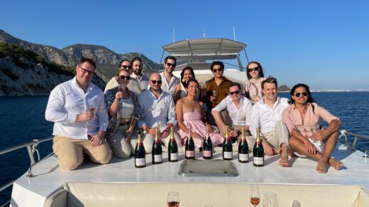 Анталья Motor Yacht Costume 2015 alt tag text