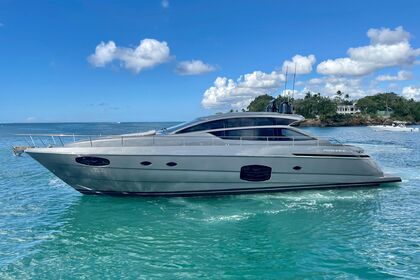 Charter Motorboat Pershing 62 FULL EQUIPE Ibiza