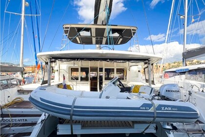 Location Catamaran Lagoon-Bénéteau Lagoon 52 - 5 + 1 cab. Split