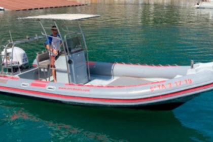Czarter Łódź motorowa Cobra Rib 7.5 Blanes