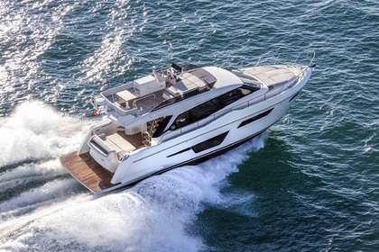 Miete Motoryacht Ferretti Yachts Group Ferretti Yachts 500 Podstrana