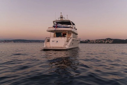 Ενοικίαση Θαλαμηγός YANETTI 23  meters luxury 23 meters Porto Cervo