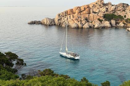 Hyra båt Segelbåt Dufour 470 Portisco