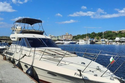Hire Motorboat Riva Tropicana 43 Pula