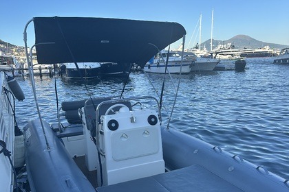 Aluguel Barco sem licença  Focchi FOCCHI Nápoles
