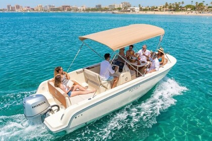 Чартер Моторная яхта INVICTUS FX190 Торревьеха