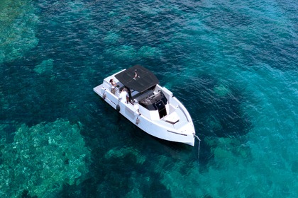 Rental Motorboat DE ANTONIO YACHTS D28 open Palma de Mallorca