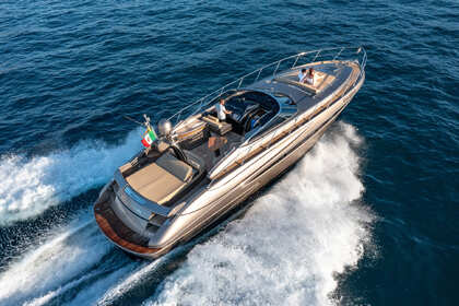 Noleggio Yacht Riva Rivale 52 Sorrento