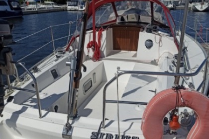Hire Sailboat Furia Furia 332 Arzal