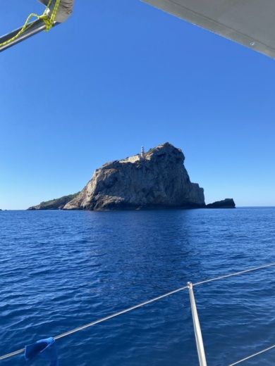 Port d'Andratx Sailboat Jeanneau Sun Odyssey 33 alt tag text