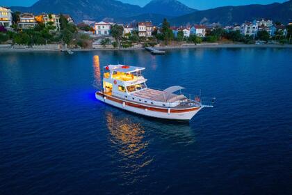 Rental Gulet Luxury Gulet with a capacity of 8 people 2023 Fethiye
