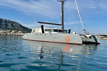 Ενοικίαση Καταμαράν CONSTRUCTION AMATEUR Custom Ιέρ