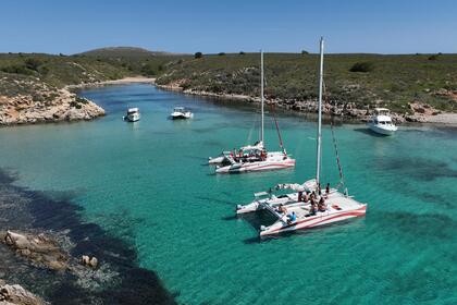 Location Catamaran Ukelele Catamaran 36 Fornells