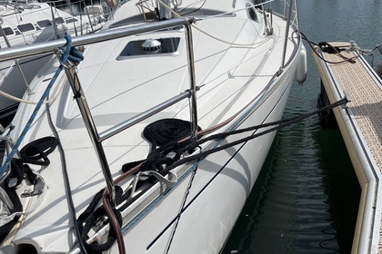 Charter Sailboat KIRIE - FEELING feeling 32 Loctudy