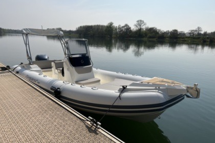 Location Semi-rigide Capelli Capelli Tempest 700 Lyon