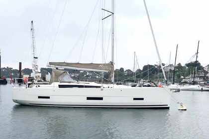 Location Voilier  DUFOUR 390 La Trinité-sur-Mer