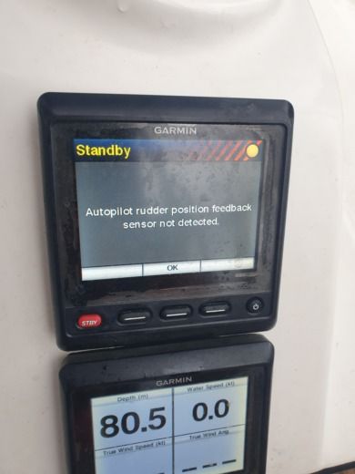 Achillio Sailboat BAVARIA 37 CRUISER alt tag text