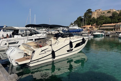 Location Bateau à moteur Quicksilver Sundeck 875 Cannes