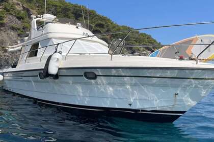 Charter Motorboat Jeanneau Princess Nice