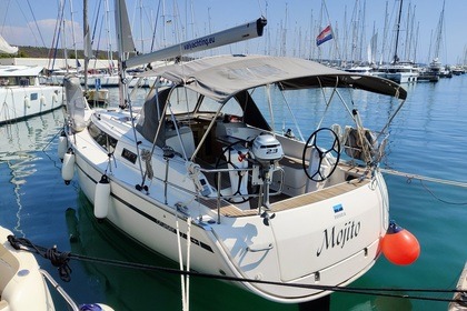 Location Voilier Bavaria Yachtbau Bavaria Cruiser 37 - 3 cab. Sukošan