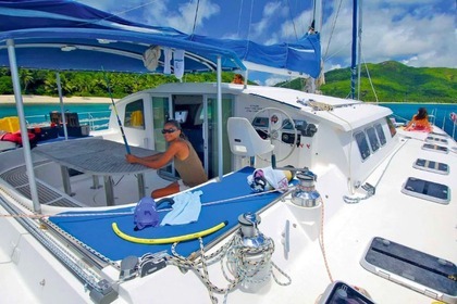 Location Catamaran Fountaine Pajot Dive 57 Madagascar