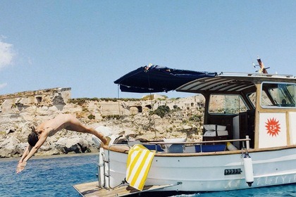 Charter Motorboat Llevant 44 Mahón