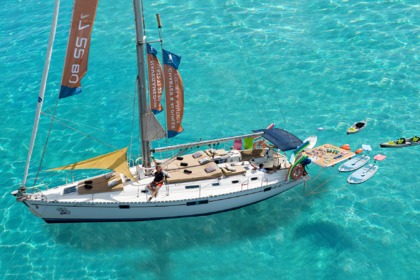 Alquiler Velero Beneteau Oceanis Moorings 445 Santa Pola