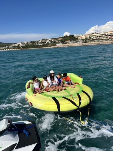 Zakynthos Motorboat Cranchi 50 Mediterranee alt tag text