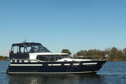 Verhuur Woonboot Vacance 1200 Sneek