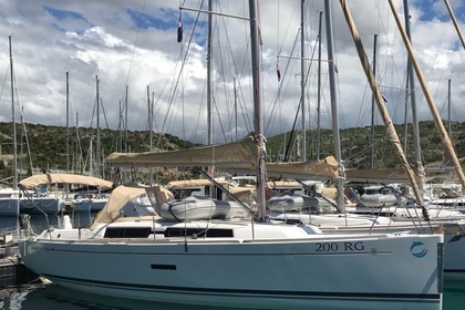 Miete Segelboot DUFOUR 335 Grand Large Primošten