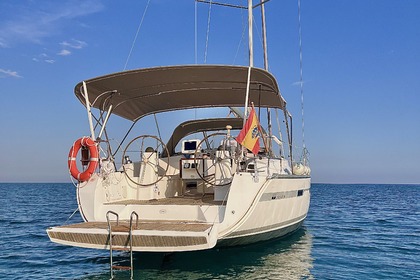 Charter Sailboat Bavaria 40 Cruiser Calafell