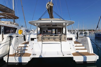 Miete Katamaran Catana Group Bali 4.4 - 4 + 2 cab. Biograd na Moru