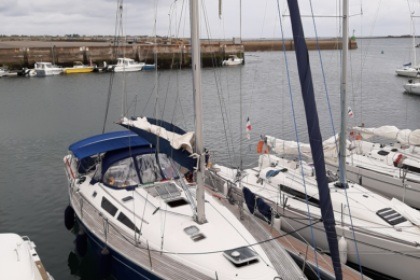 Rental Sailboat JEANNEAU SUN ODYSSEY 40 Brest