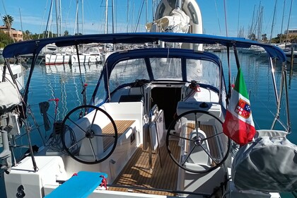 Location Voilier Bénéteau Oceanis 30.1 Marina di Portorosa
