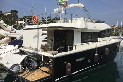 Hyra båt Motorbåt Cranchi Cranchi 53 Eco Trawler Cannigione