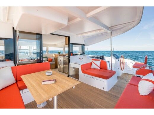 Catamaran Jeanneau EXCESS boat plan