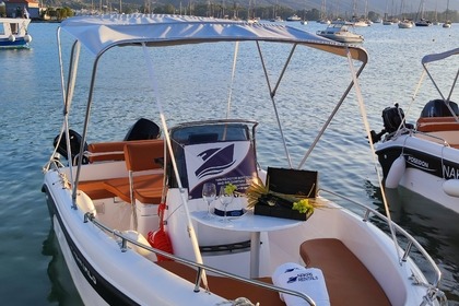 Charter Boat without licence  Poseidon Blue Water 170 Poros