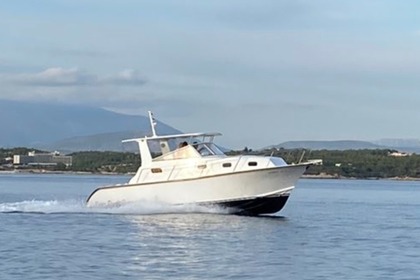 Charter Motorboat Michanokinito Skafos "Irene" Spetses