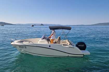Alquiler Lancha Quicksilver Activ 555 Open Trogir