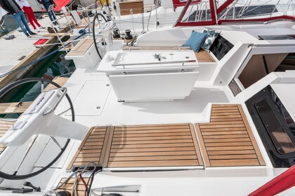 Charter Sailboat Bénéteau Oceanis 46.1 - 4 cab. Pomer