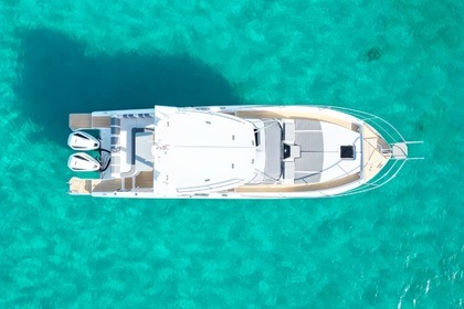 Charter Motorboat Saver Saver 330wa Porto Rotondo