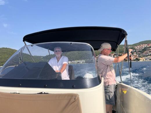 Rabac Motorboat Quicksilver Activ 755 Open alt tag text