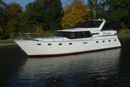 Charter Houseboat Victoria Aquacraft 1400 Jirnsum