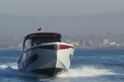 Noleggio Barca a motore ITALYURE 38 Castellammare di Stabia