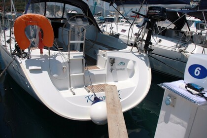 Charter Sailboat Jeanneau Sun Odyssey 37 Marmaris