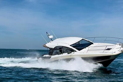 Hyra båt Motorbåt Beneteau Gran Turismo 36 OB Cogolin