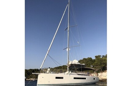 Hire Sailboat  Sun Odyssey 490 Laurium