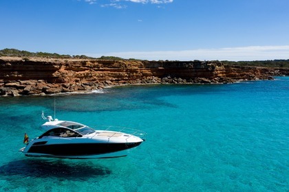 Hire Motorboat Sunseeker Portofino 40 Ibiza