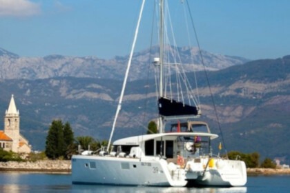 Hire Catamaran Lagoon Lagoon 39 Preveza